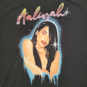 Aaliyah Tee, Size: XL, and it's black